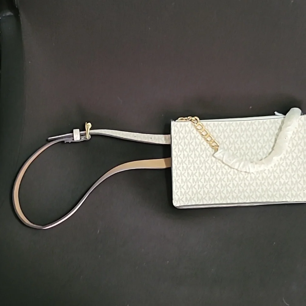 NWT Michael Kors Chain Belt Bag Crossbody Bag - Vanilla